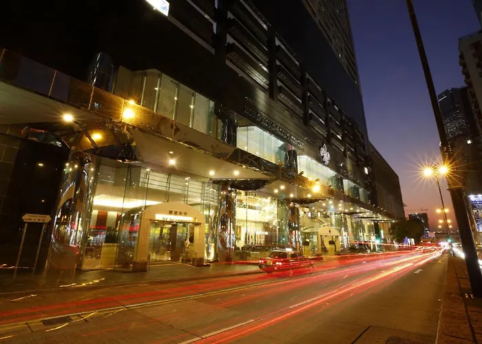 香港龙堡国际